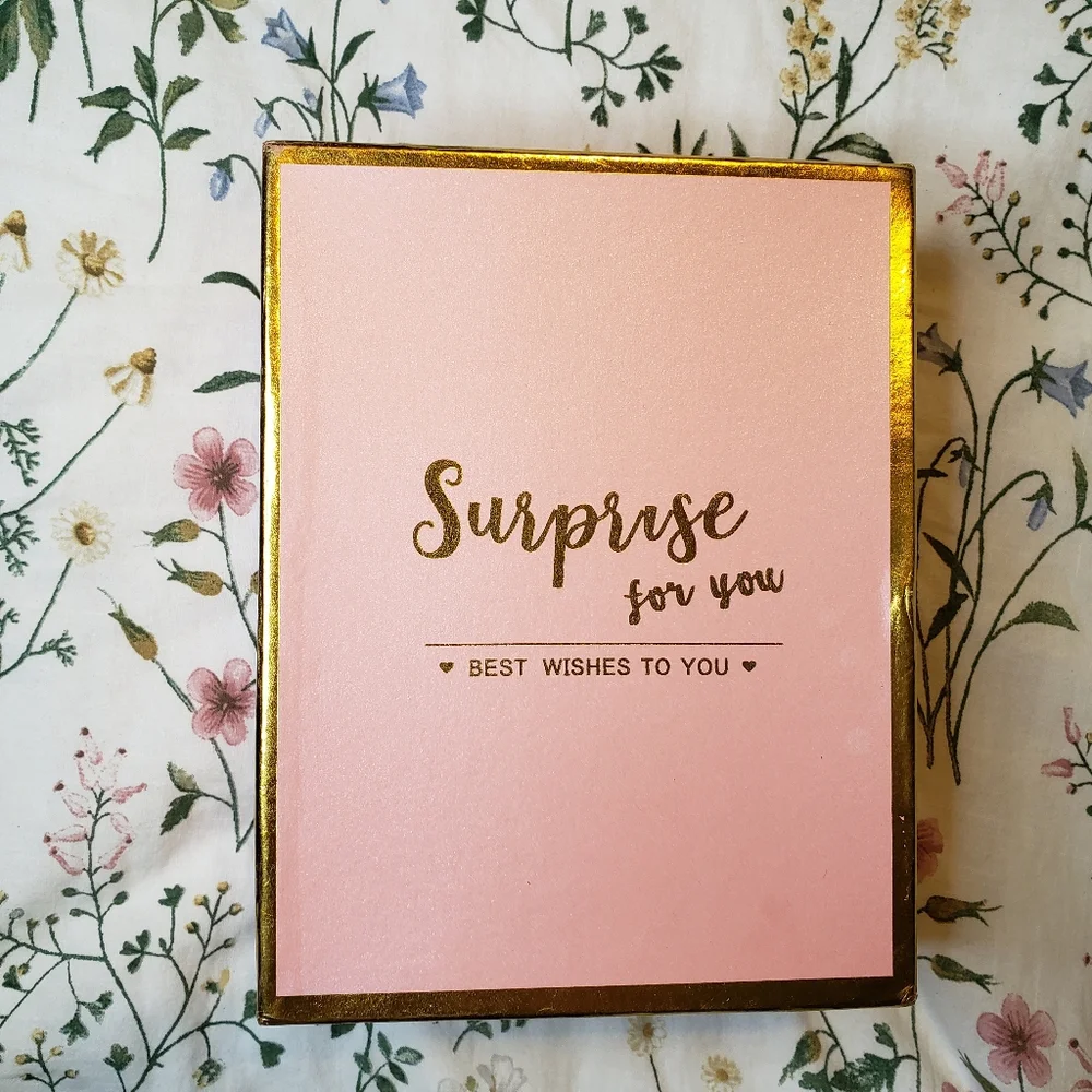 NIB Boss Lady Gift Box Set, Mug, Lid, Coaster, Spoon, Socks, Card